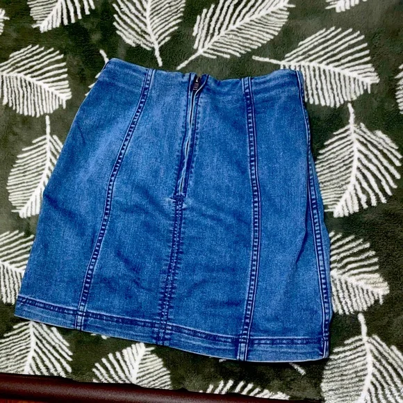 Free people Jean skirt size 0 - Picture 2 of 3